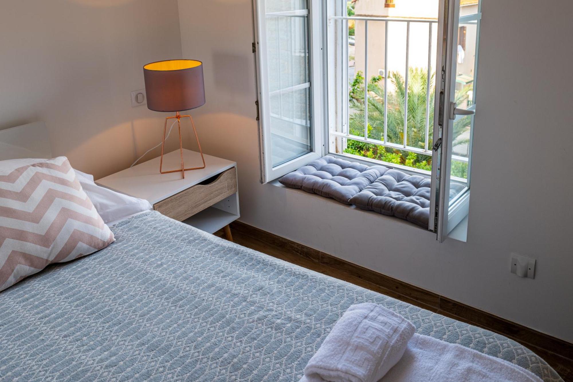 Duplex En Plein Centre Apartment Propriano  Luaran gambar